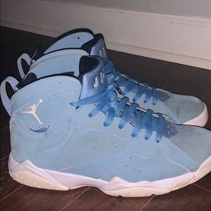 Air Jordan Retro 7 “Pantone”